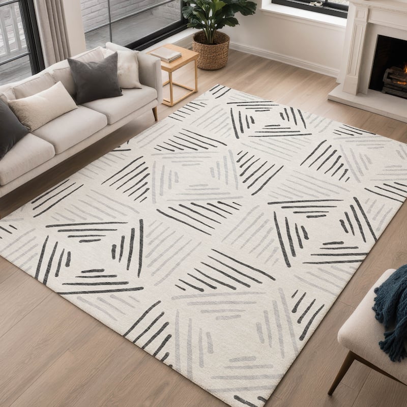 Machine Washable Indoor/ Outdoor Geo Dia Chantille Rug