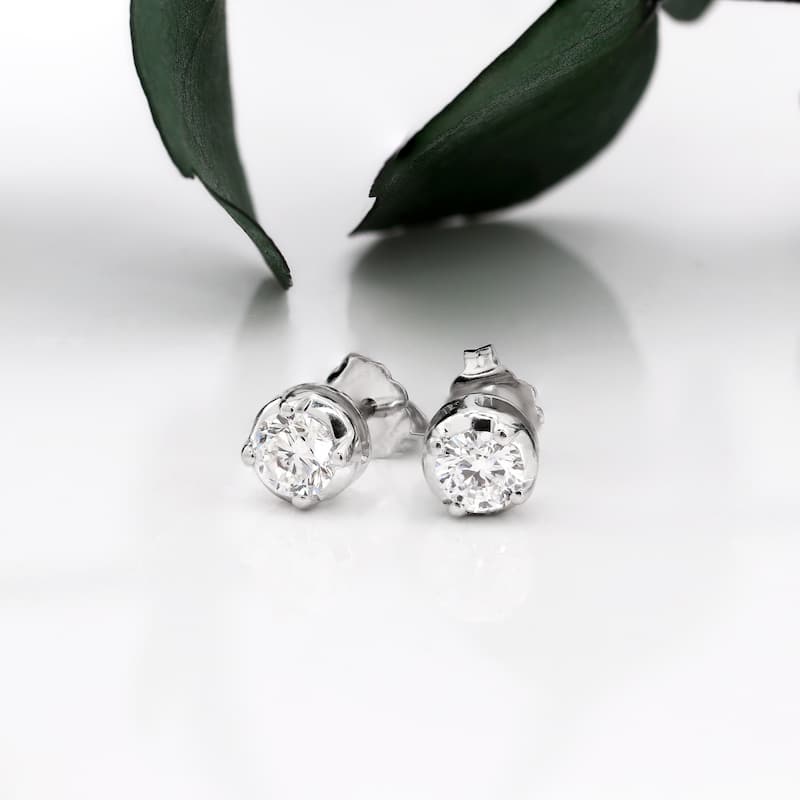 Auriya 14k White Gold Lab Grown Round Diamond Stud Earrings 0.90 ct. tw. Push-Back (E-F SI)