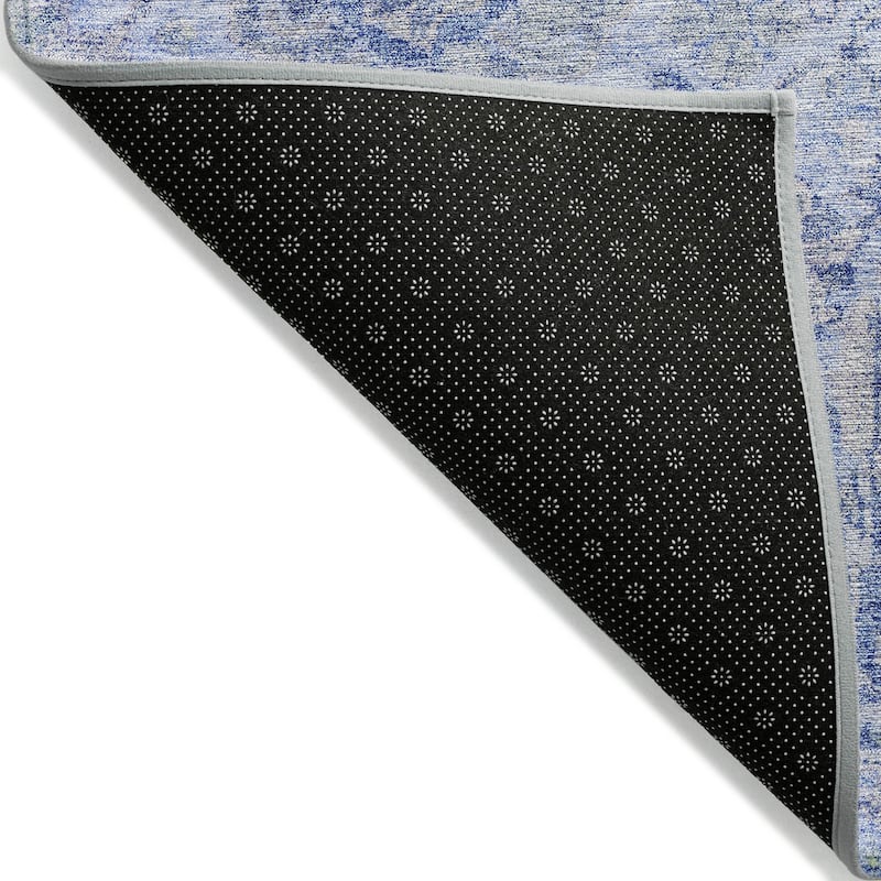 Machine Washable Indoor/ Outdoor Vintage Traditional Chantille Rug