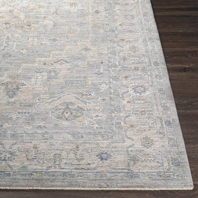Betty Classic Medallion Area Rug