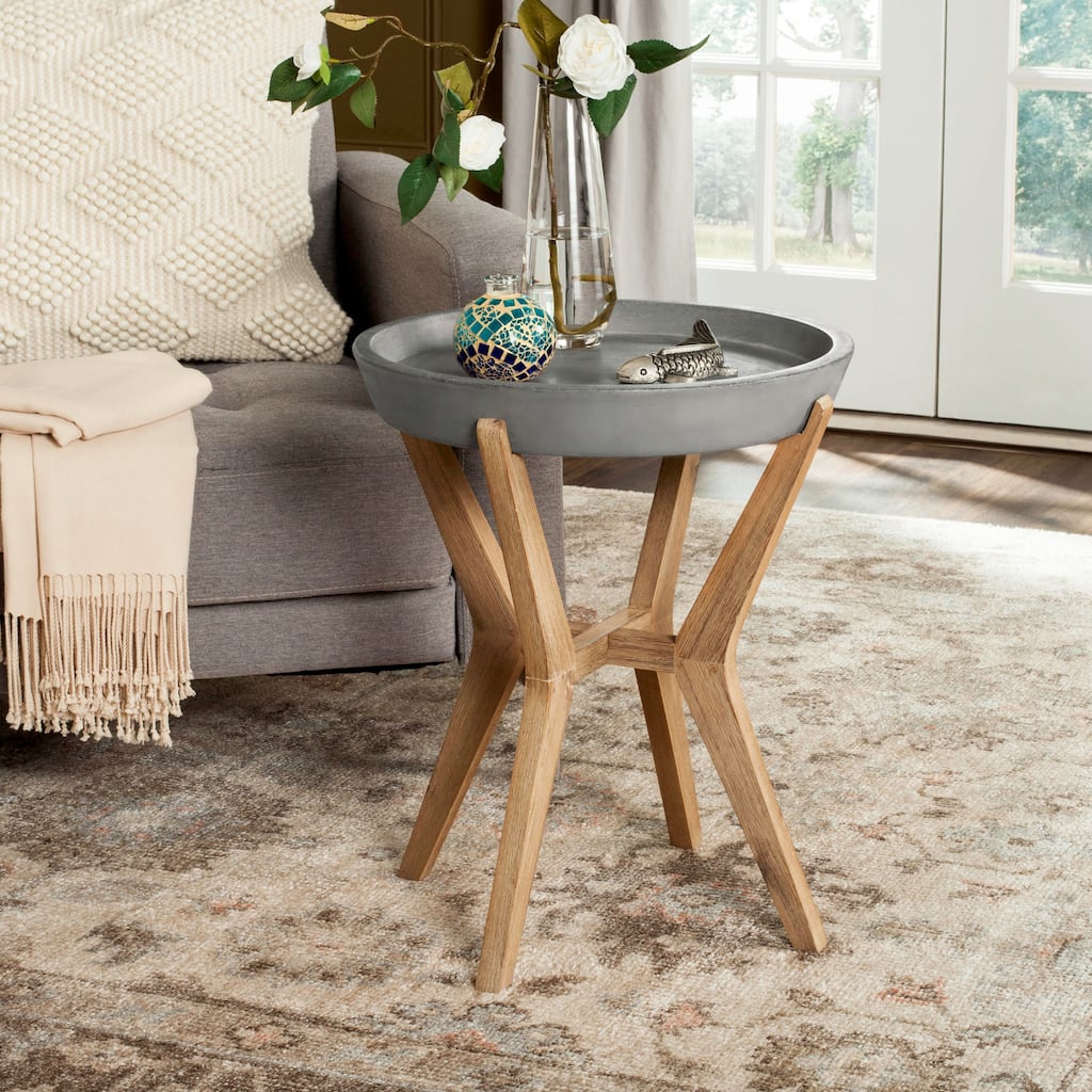 SAFAVIEH Maude Indoor/ Outdoor End Table - 18.1" x 18.1" x 21.2" - 18Wx18Dx21H