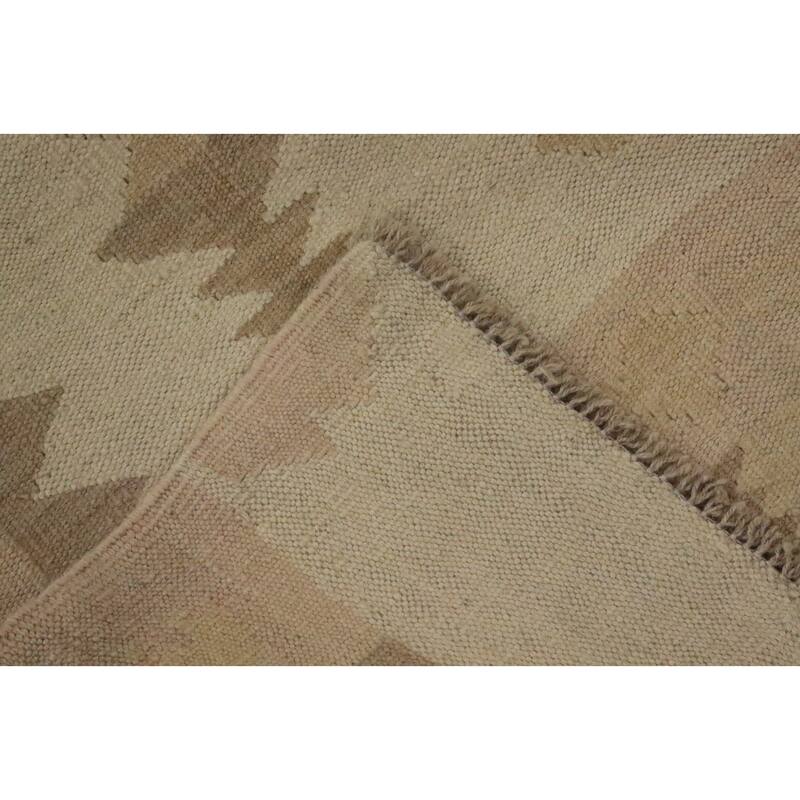 Hand Woven Oriental 100% Wool Carpet Southwestern Tribal Beige & Ivories Kilim Area Rug - 6' 8'' X 4' 9''
