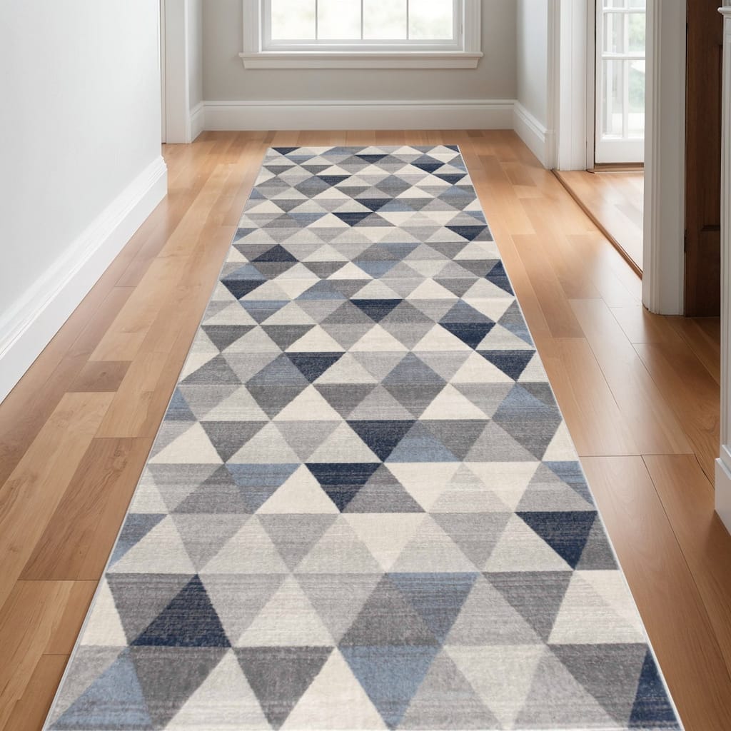HomeRoots Geometric Coastal Runner Area Rug