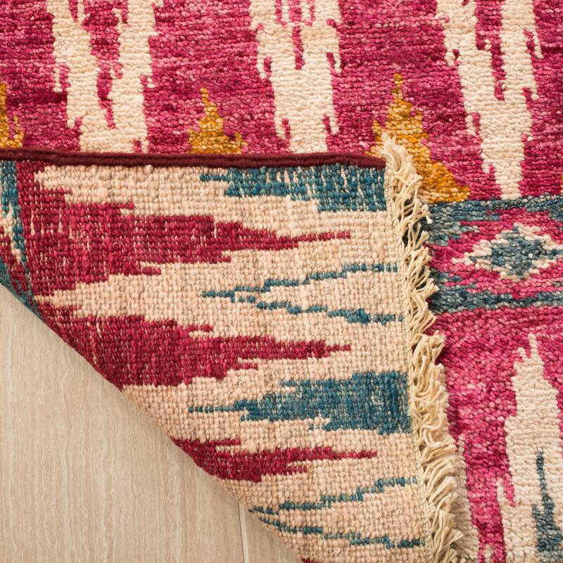 SAFAVIEH Couture Hand-knotted Jacinta Modern Wool Rug