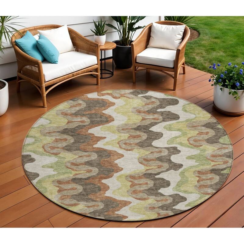 HomeRoots Abstract Transitional Rectangle Outdoor Rug - 8' Round