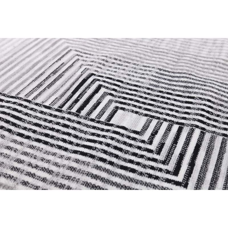 Dream Collection Geometric Moroccan Motif Black and Grey Rug