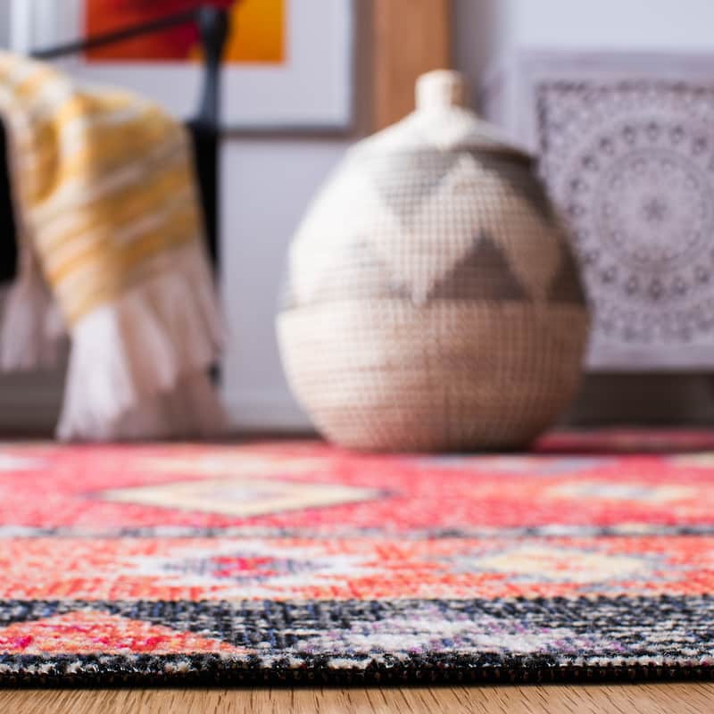 SAFAVIEH Montage Tiia Indoor/ Outdoor Waterproof Patio Backyard Rug