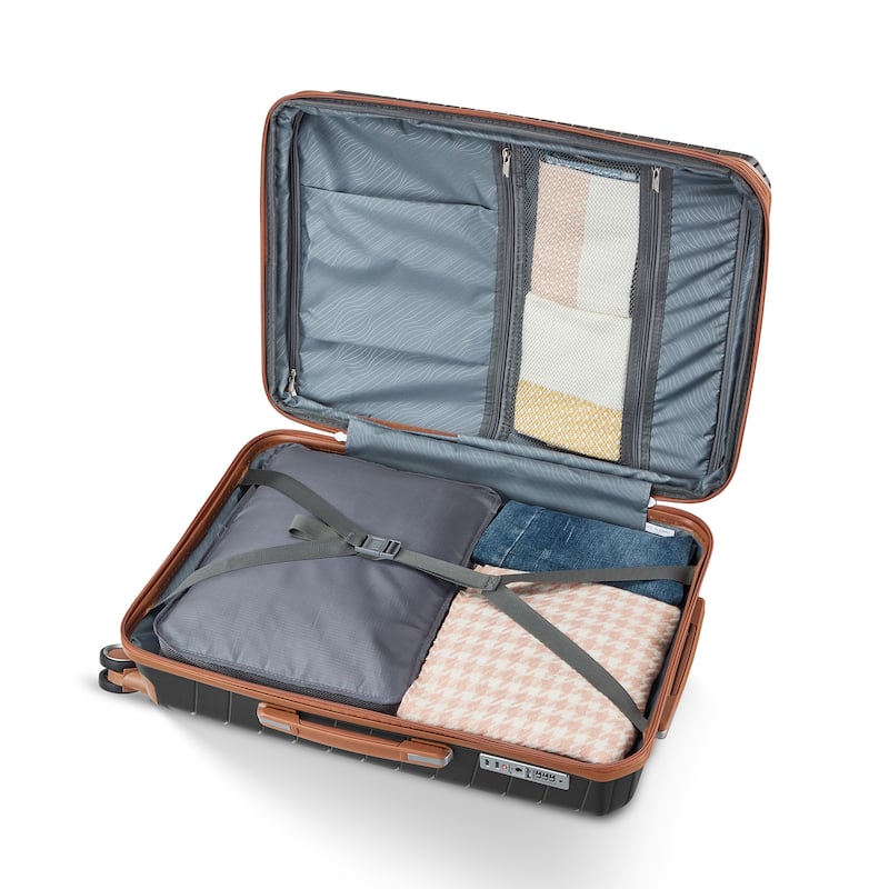 14/20/24/28 4-Piece Modern Luggage Sets, Expandable Luggage with Swivel Wheels and TSA Lock, for Boarding Travel, Black