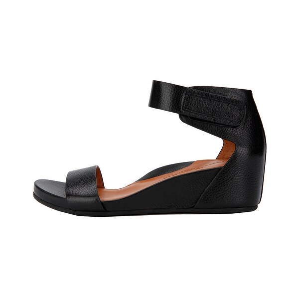 gentle souls signature gianna wedge sandal