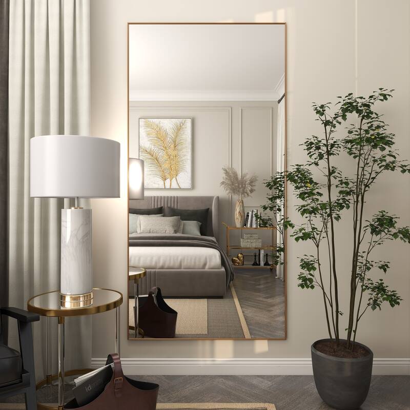 CosmoLiving by Cosmopolitan Gold Metal Room Wall Mirror with Thin Frame