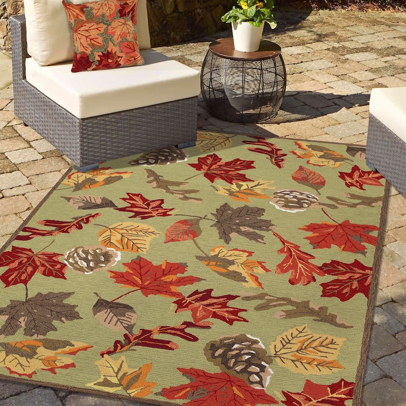 Liora Manne Ravella Falling Leaves Indoor/Outdoor Rug