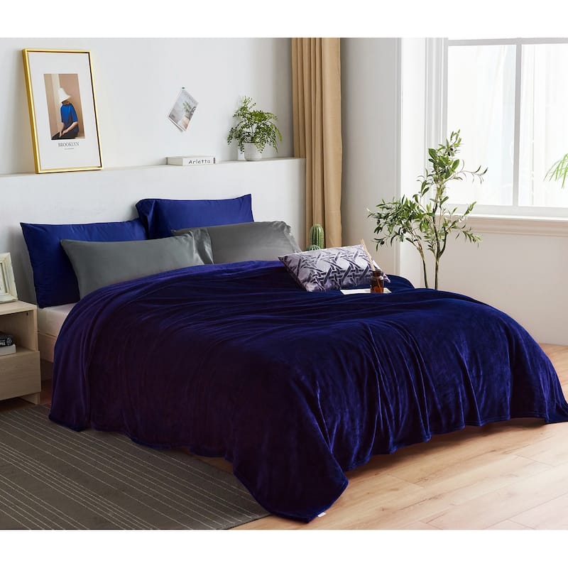 Large Solid Velvet Plush Fleece Blanket - Throw 50"x60" - Navy