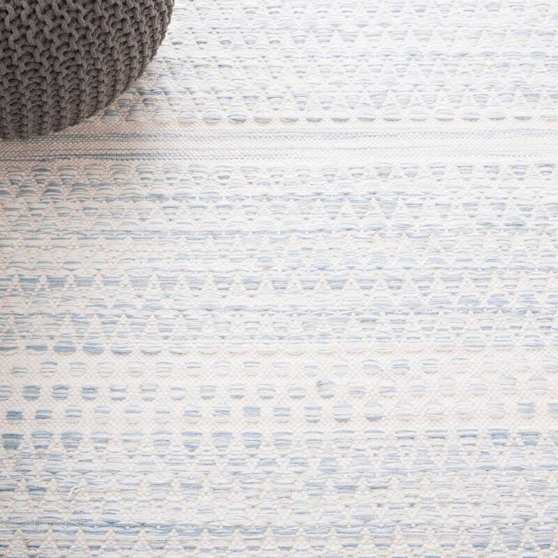 SAFAVIEH Handmade Kilim Gilberte Boho Geometric Wool Rug