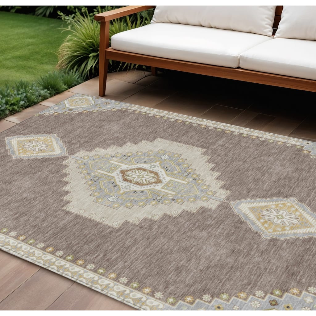 HomeRoots Oriental Traditional Rectangle Outdoor Rug