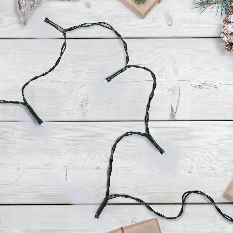 10 B/O Pure White LED Wide Angle Christmas Lights - 3 ft Green Wire - 3'