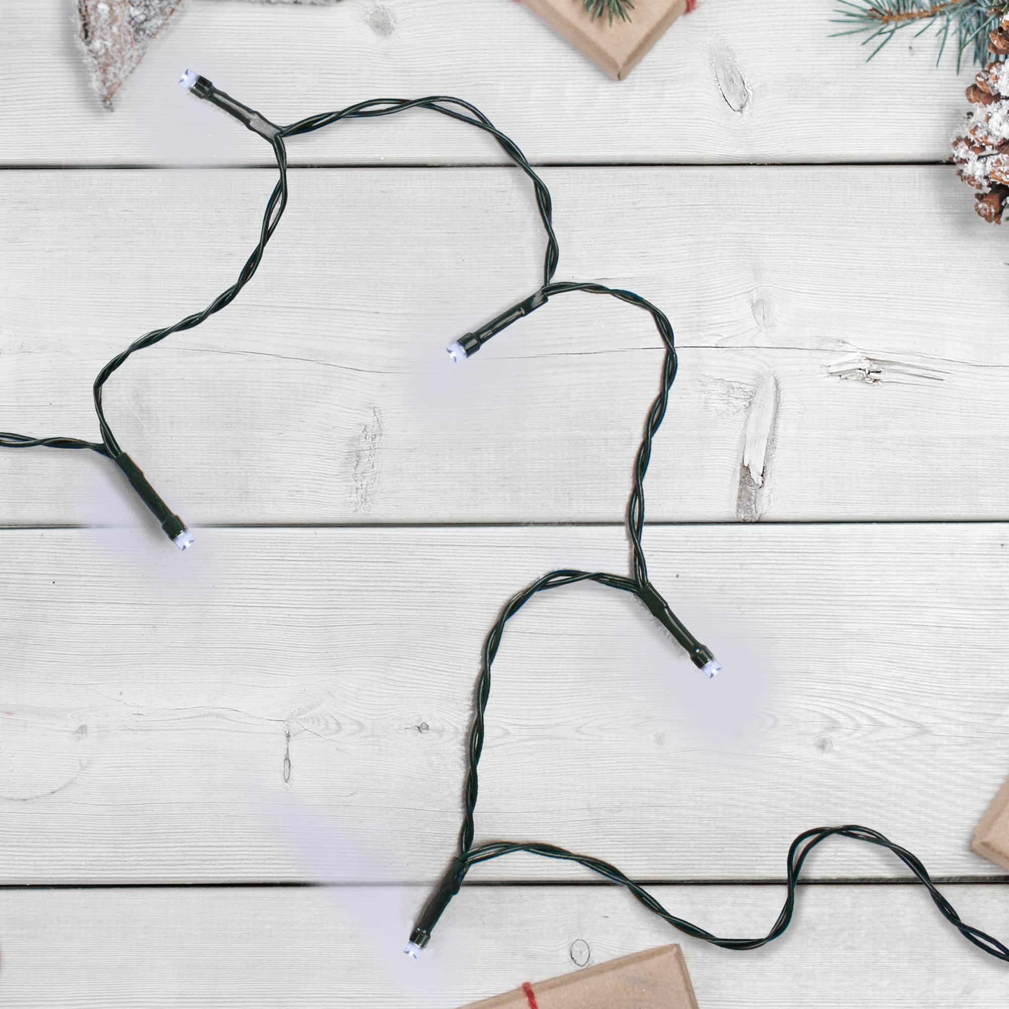 10 B/O Pure White LED Wide Angle Christmas Lights 3 ft Green Wire 3