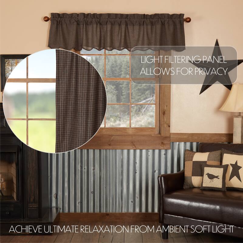 Kettle Grove Plaid Scalloped Valance