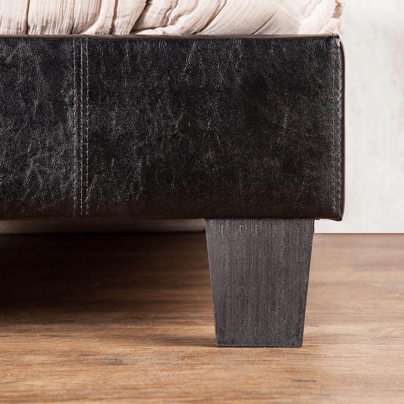 Furniture of America Lury Modern Faux Leather Tufted Platform Bed