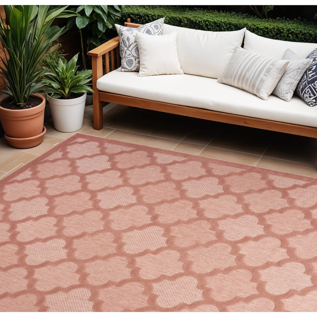 HomeRoots Contemporary Rectangle Outdoor Rug - 8' X 10'