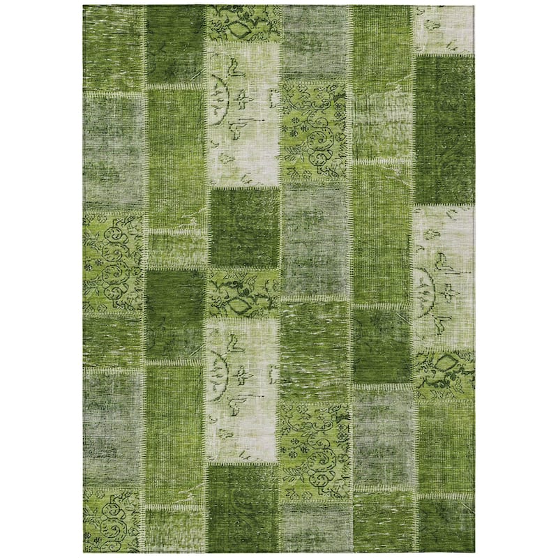 HomeRoots Patchwork Traditional Rectangle Outdoor Rug