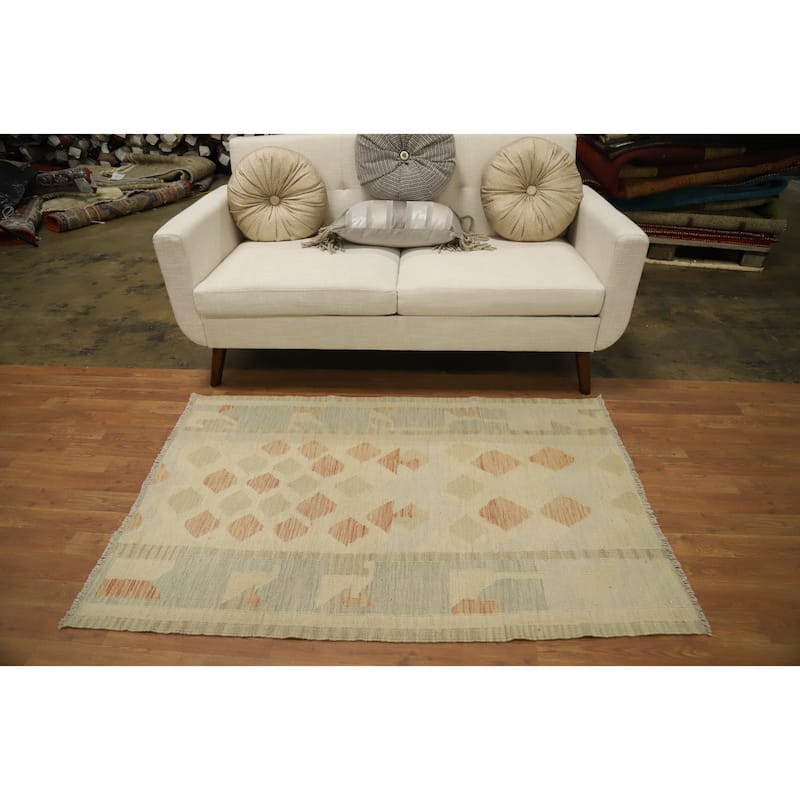 Hand Woven Oriental 100% Wool Carpet Southwestern Tribal Beige & Ivories Kilim Area Rug - 4' 11'' X 3' 3''