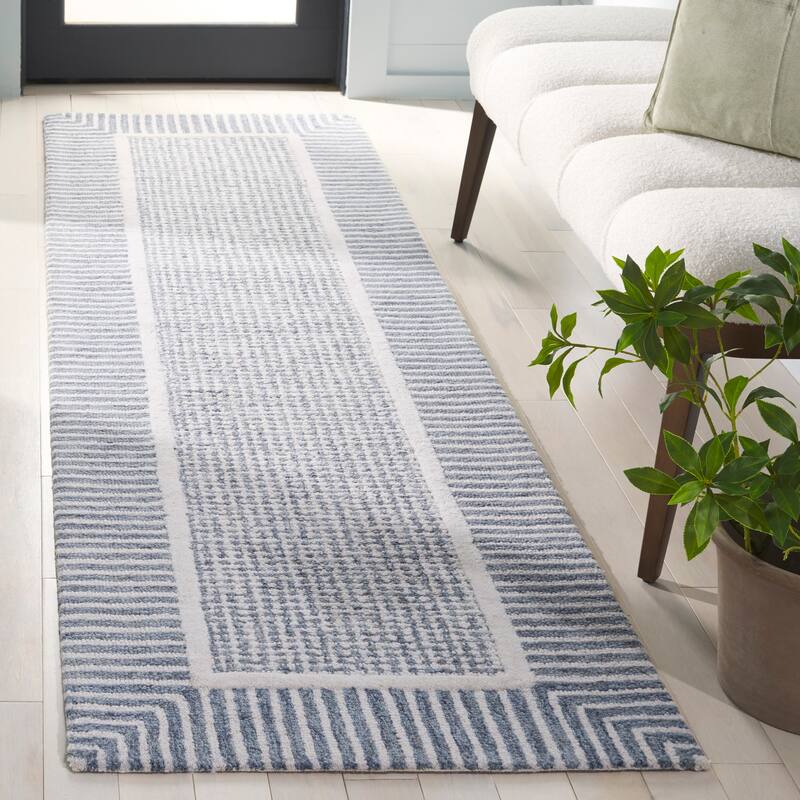 SAFAVIEH Handmade Pine Nata Modern Wool Rug