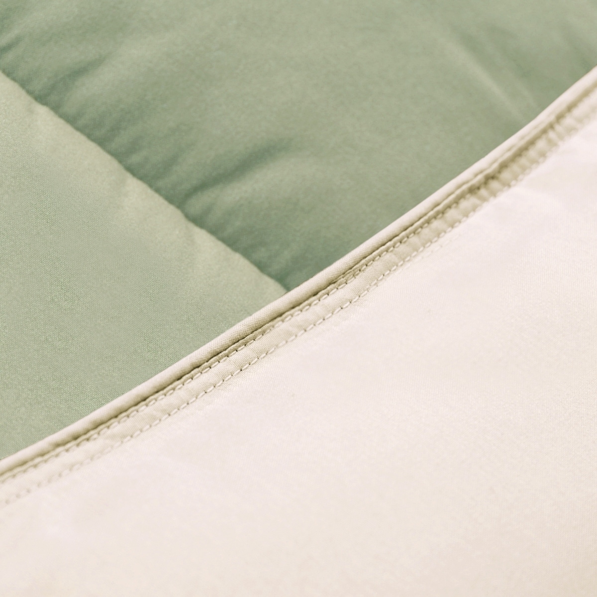 Superior Brushed Microfiber Down Alternative Reversible - Picture 27 of 40