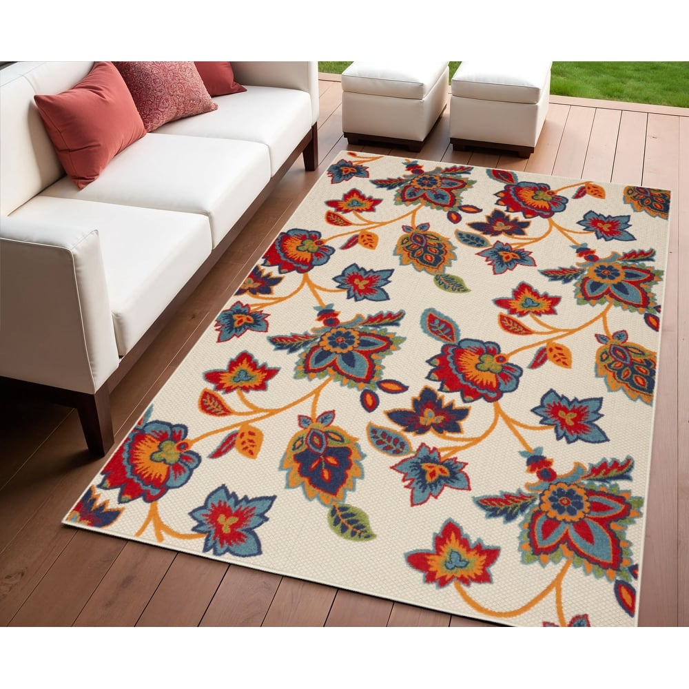 Almiri Graceful Floral Weather Resistant Sleek Contemporary Outdoor Rug