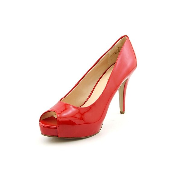 nine west red patent leather pumps