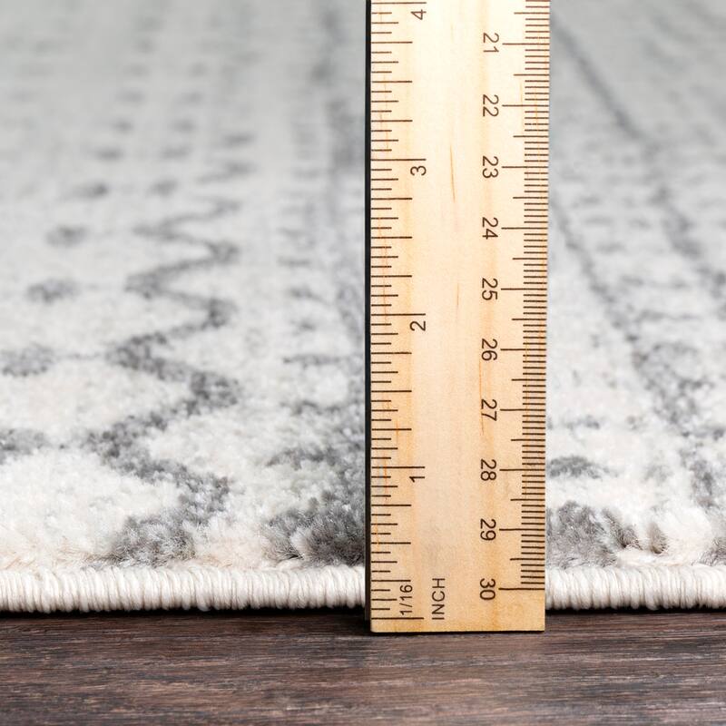 Livabliss Theo Eclectic Moroccan Area Rug