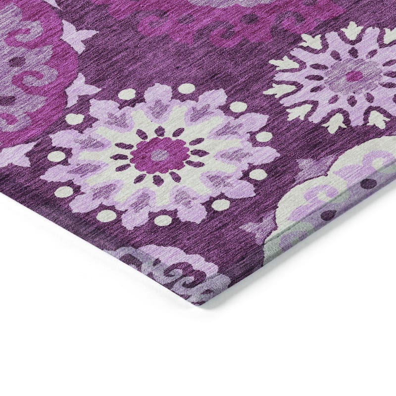 HomeRoots Floral Medallion Transitional Rectangle Outdoor Rug