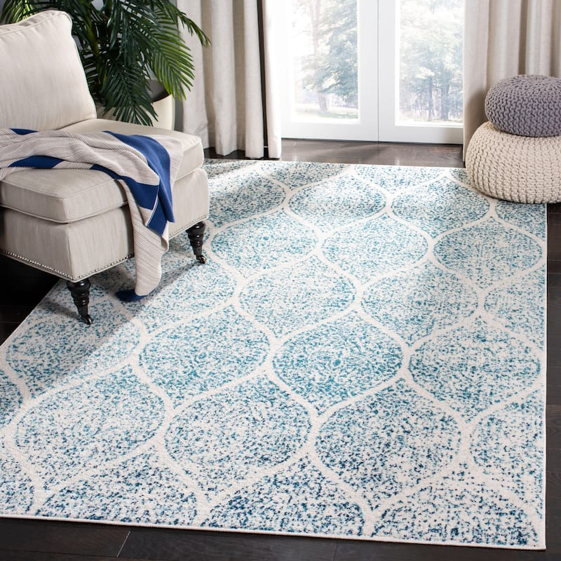 SAFAVIEH Madison Gesa Boho Chic Ogee Trellis Rug - 4' Square - Cream/Turquoise