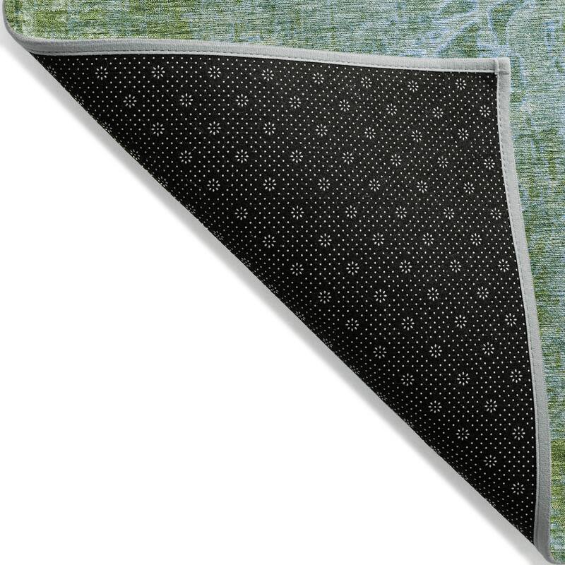 Machine Washable Indoor/ Outdoor Modern Floral Chantille Rug