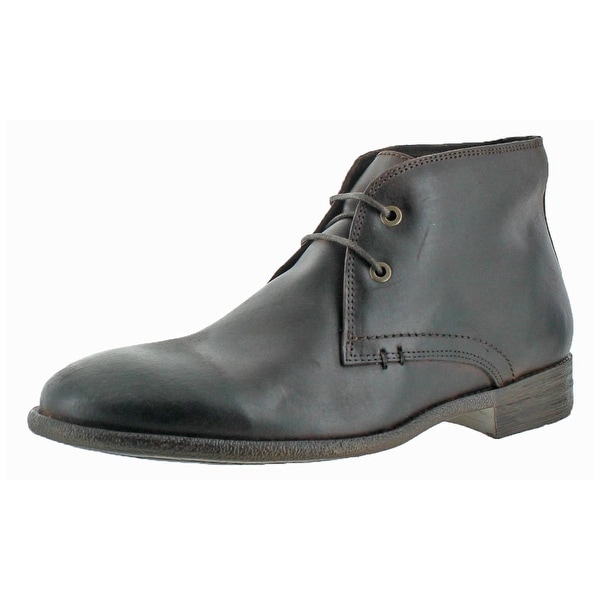 round toe chukka boots