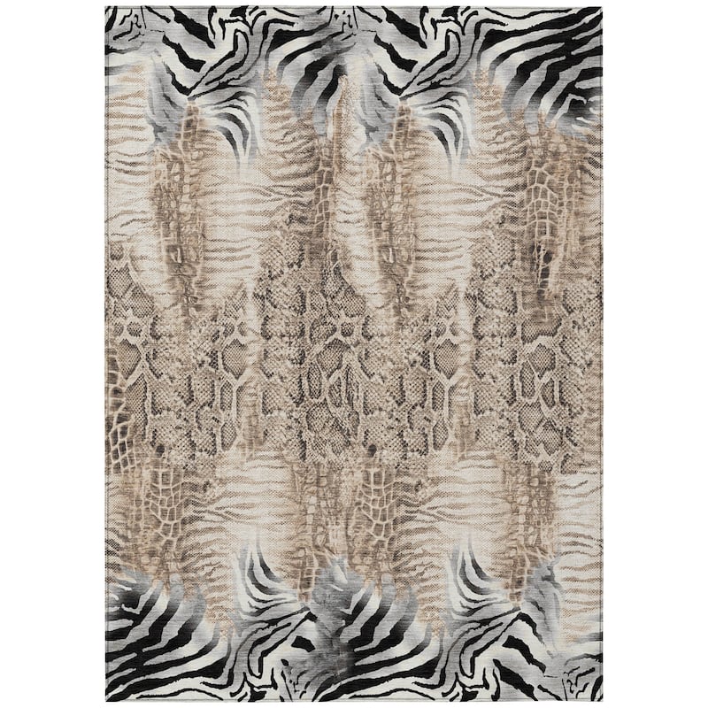 Machine Washable Indoor/ Outdoor Modern Animal Print Chantille Rug