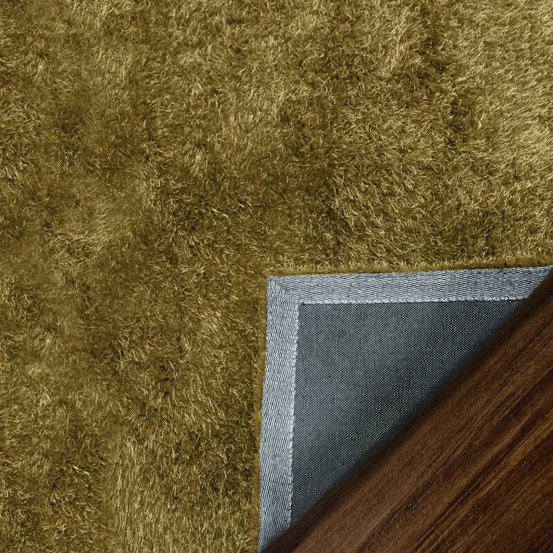 Superior Hand-tufted Plush Solid Shag Indoor Area Rug