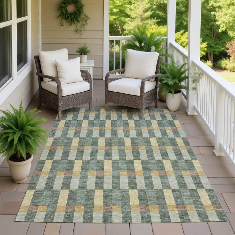 Machine Washable Indoor/ Outdoor Modern Chanute Chantille Rug