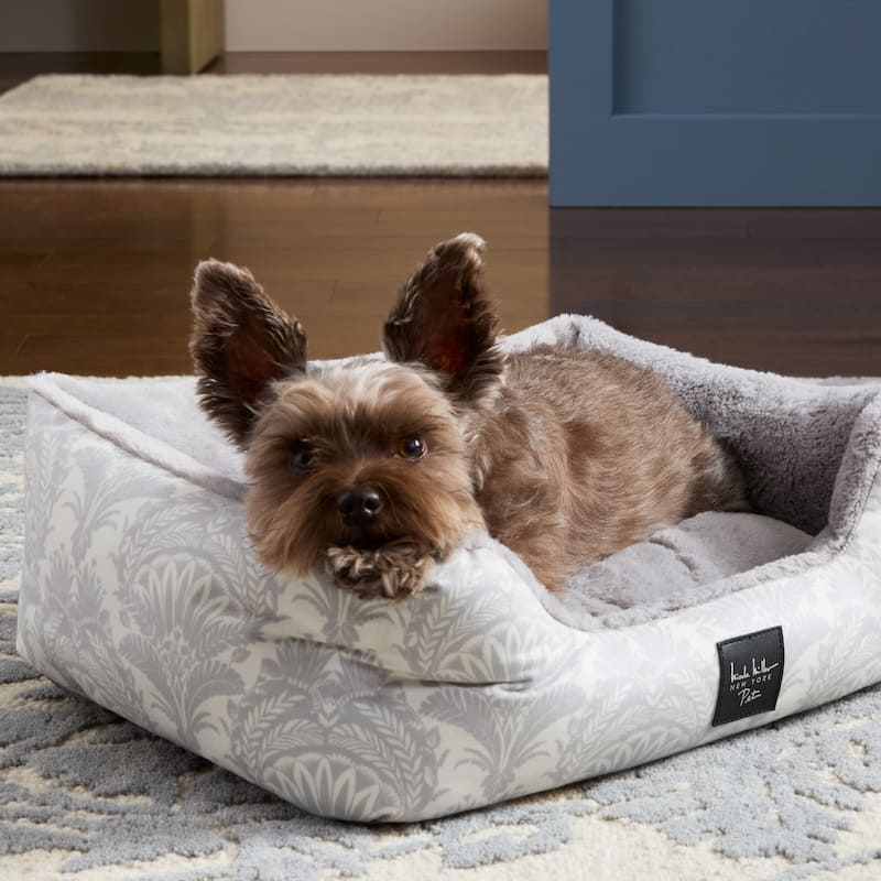 NICOLE MILLER NEW YORK PET Mod Damask Plushy Bolster Cozy & Calming Pet