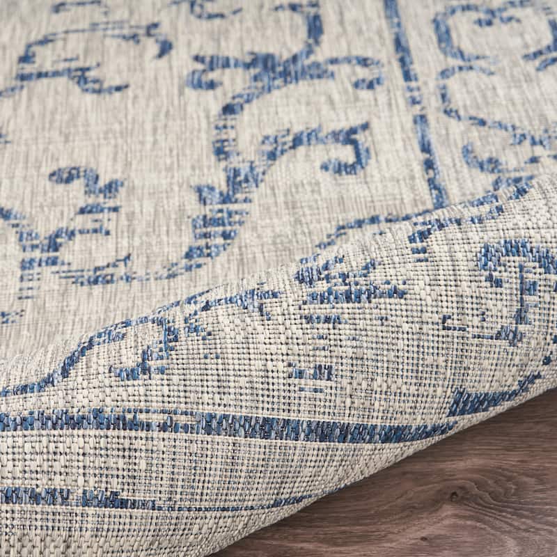 Sevita Sadie Traditional Medallion Navy/Gray Durable Performance Indoor/Outdoor Area Rug