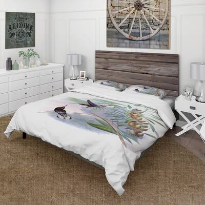 Designart 'Vintage Hummingbird On A Branch' Traditional Duvet Cover Set