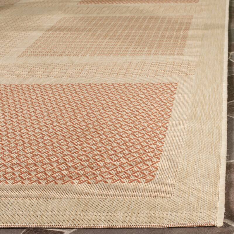 SAFAVIEH Courtyard Shirlee Indoor/ Outdoor Waterproof Patio Backyard Rug