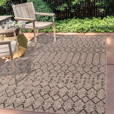 JONATHAN Y Trebol Moroccan Geometric Textured Weave Indoor/Outdoor Area Rug