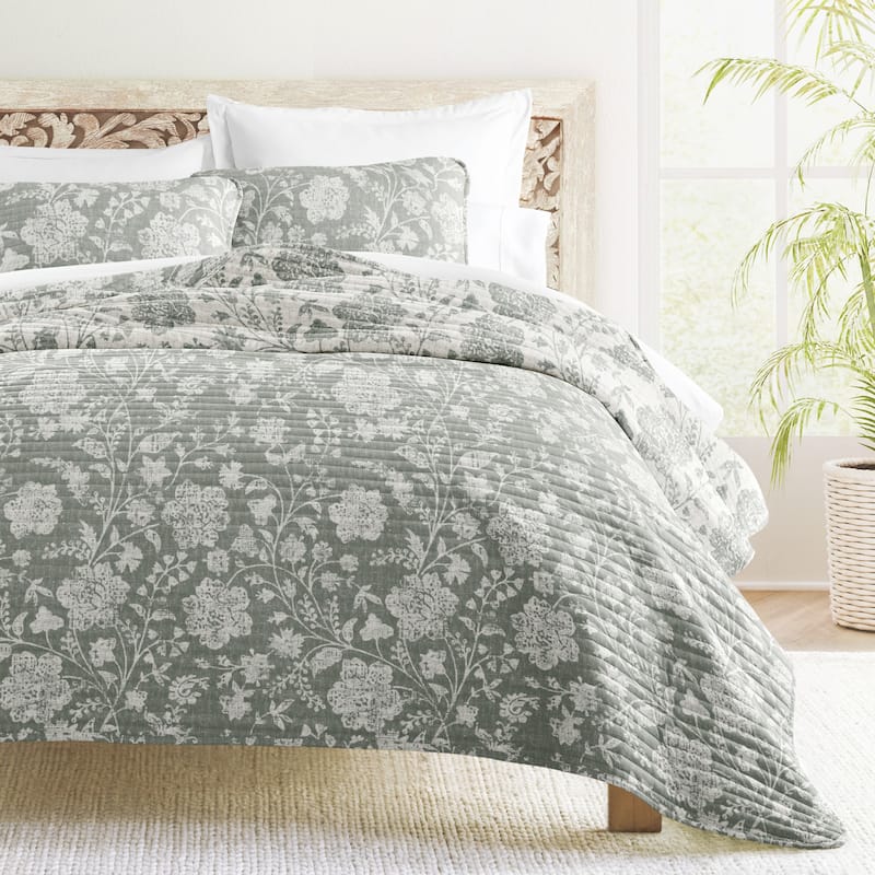 Becky Cameron All Season 3 Piece Textured Floral Reversible Quilt Set