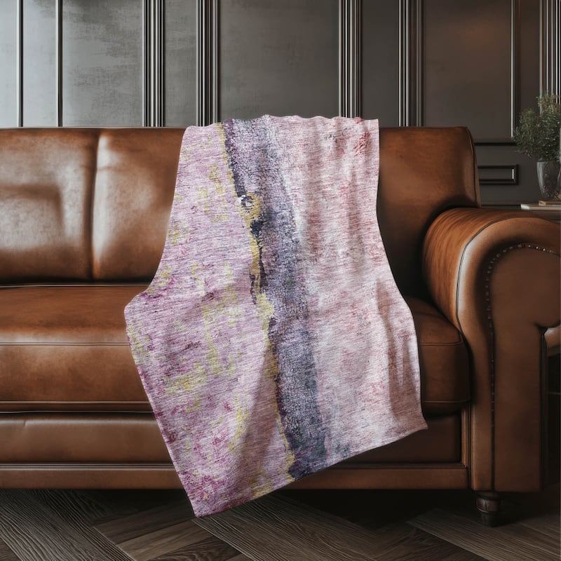 Premium Machine Washable Modern Contemporary Sherpa Throw Blanket - Blush - 4'2" x 5'10"