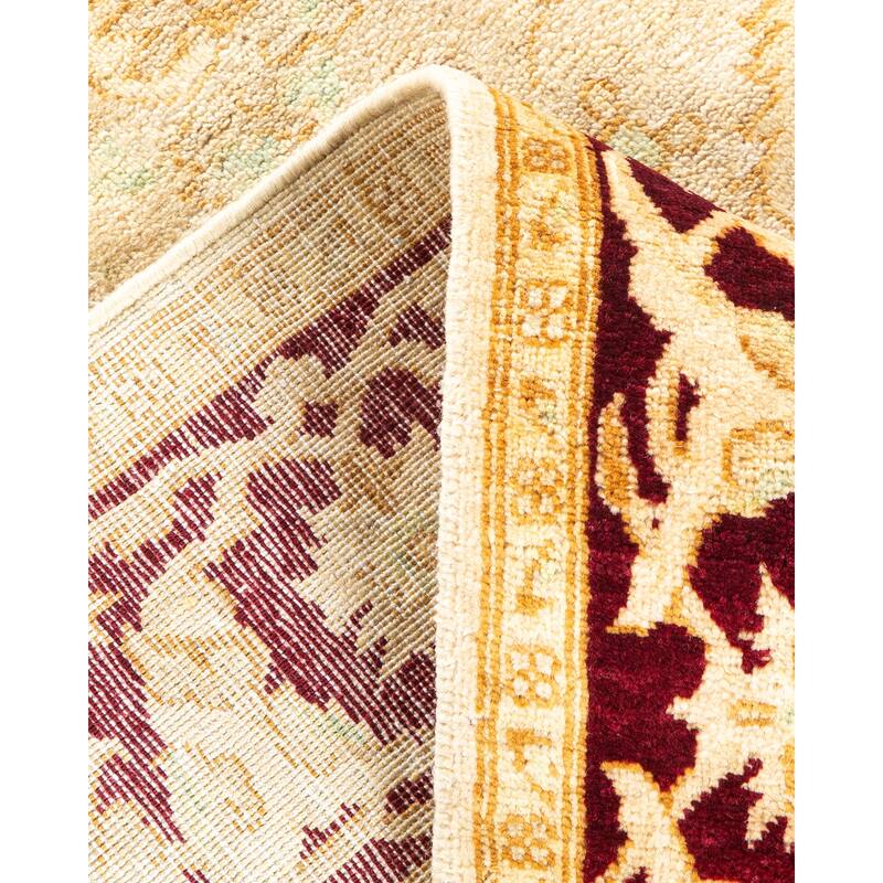 Overton Hand Knotted Wool Contemporary Floral Ivory Area Rug - 4' x 6'