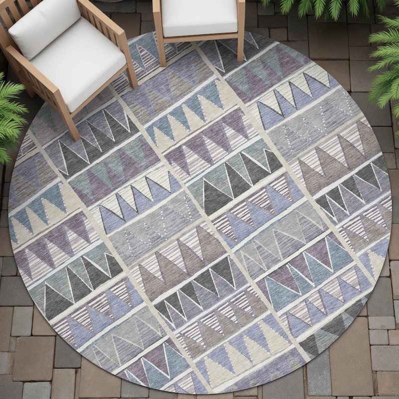 Machine Washable Indoor/Outdoor Casual Pennant Chantille Rug - Lavender - 8' x 8'