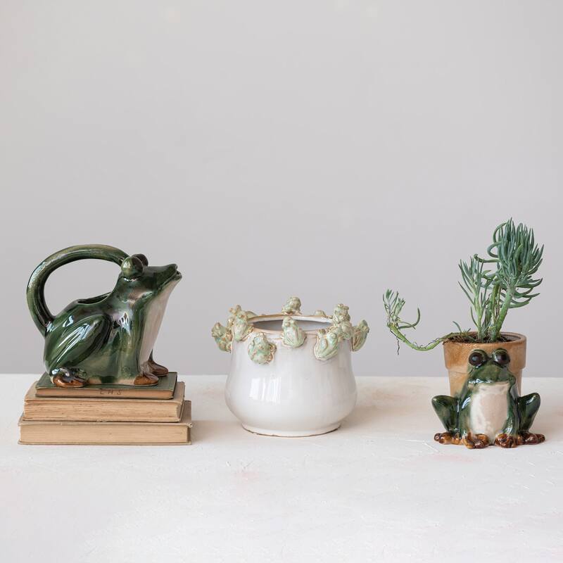 Stoneware Frog Planter - 5.4"L x 5.3"W x 5.0"H