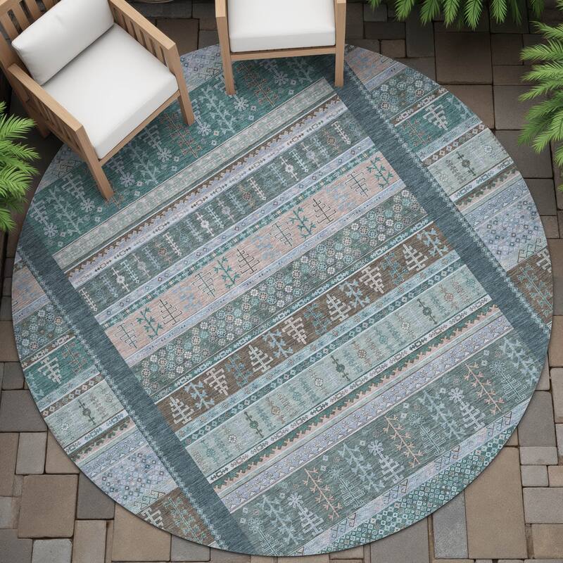 Machine Washable Indoor/Outdoor Global Kilim Chantille Rug - Emerald - 8' x 8'