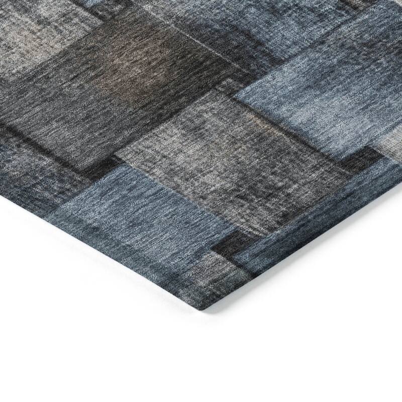 HomeRoots Striped Transitional Rectangle Outdoor Rug