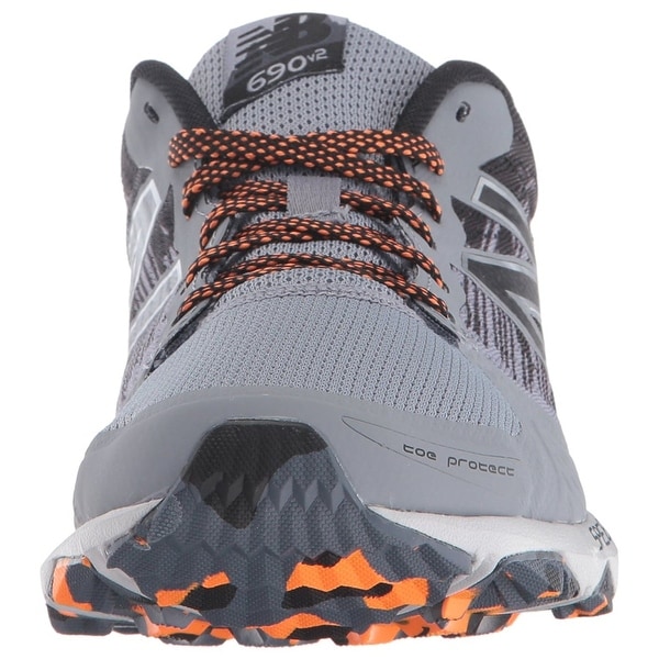 new balance men's mt690v2